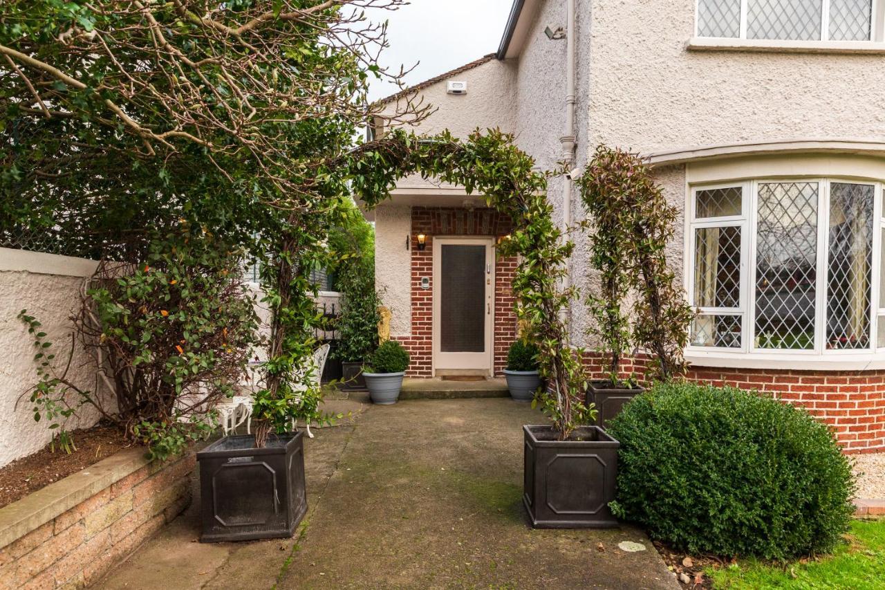 Aaron Court B&B Dublin Exterior photo